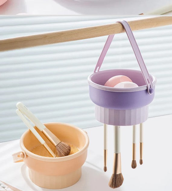 Limpia y seca tus brochas de maquillaje fácilmente